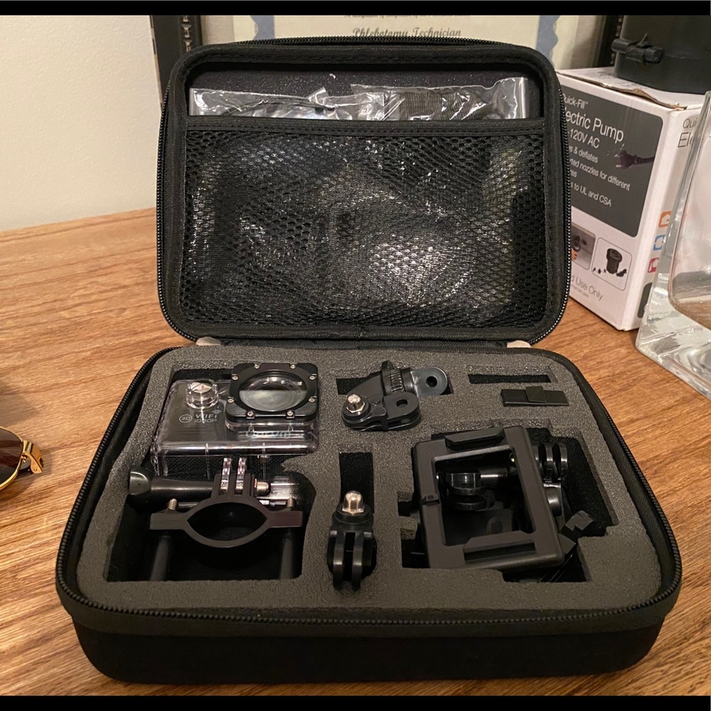 DRVM action camera